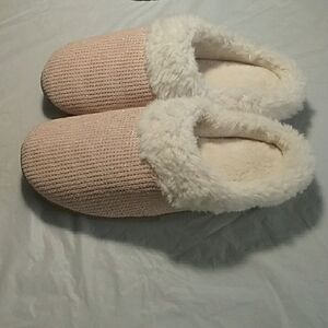 Isotoner Pink and White Plush Slippers